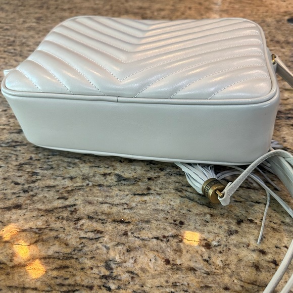 Lou medium YSL camera bag - Picture 4 of 10